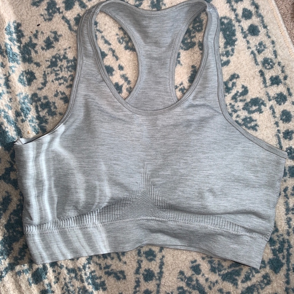 Alphalete aero sports bra. Size medium